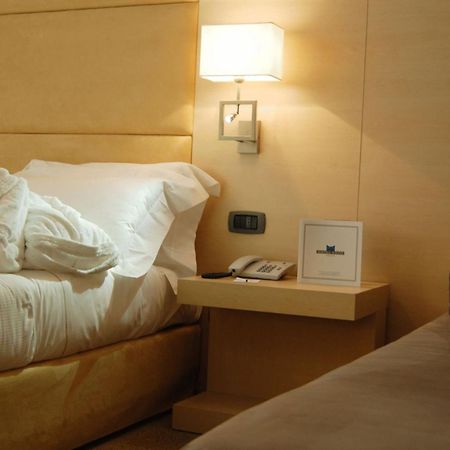 Best Western Plus Hotel Expo Villafranca di Verona Esterno foto