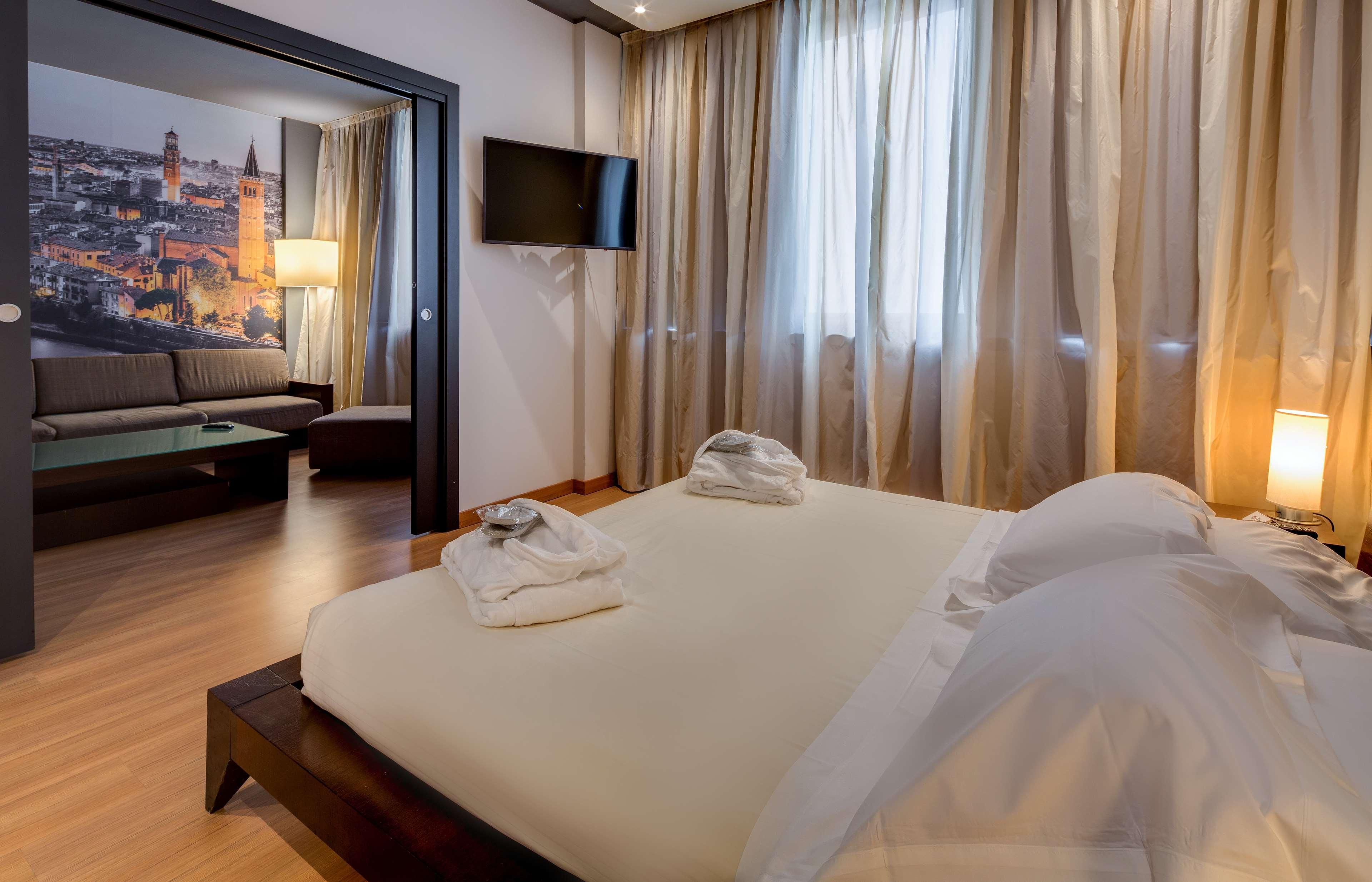 Best Western Plus Hotel Expo Villafranca di Verona Esterno foto