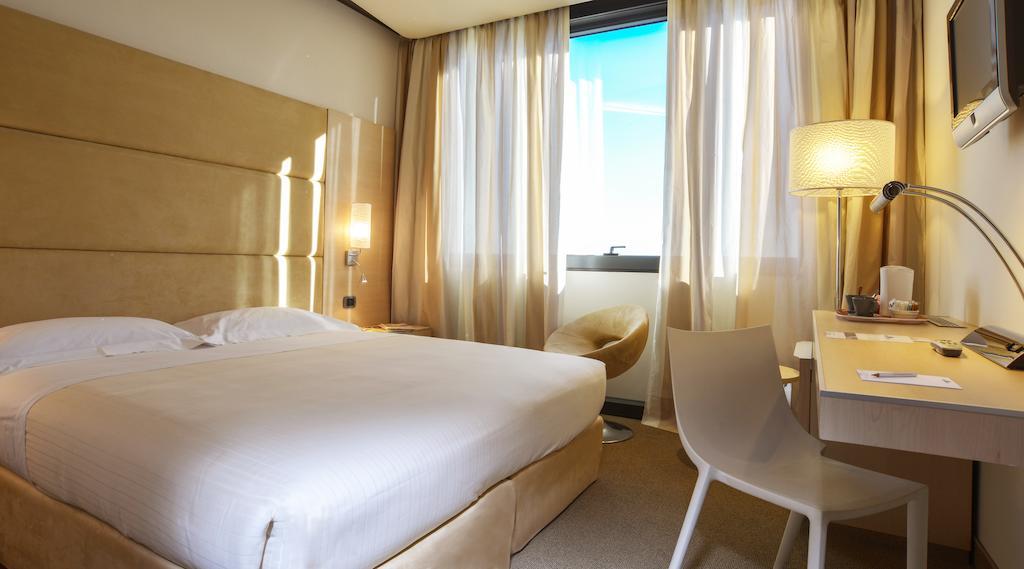 Best Western Plus Hotel Expo Villafranca di Verona Camera foto